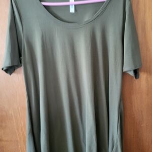 LuLaRoe Dark Olive Short Sleeve Top